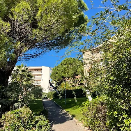 Un Cocon Aux Marquises - Joli T2 Degagee Sud- Ouest Piscine Tennis Frejus
