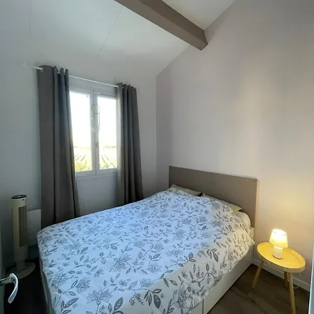 Un Cocon Aux Marquises - Joli T2 Degagee Sud- Ouest Piscine Tennis Apartment *
